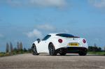 Alfa Romeo 4C 2015 года (UK)
